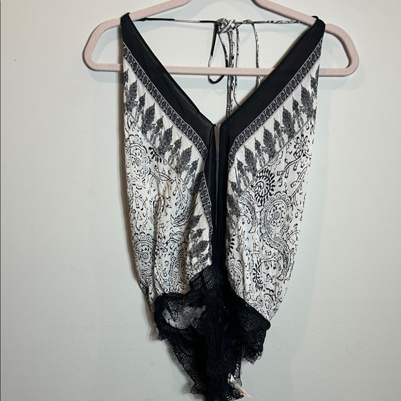Free People Black and White Patterned Bodysuit - Picture 3 of 7